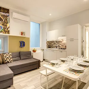 Apartment Downtown Srl - Cavour Cinque Terre, La Spezia